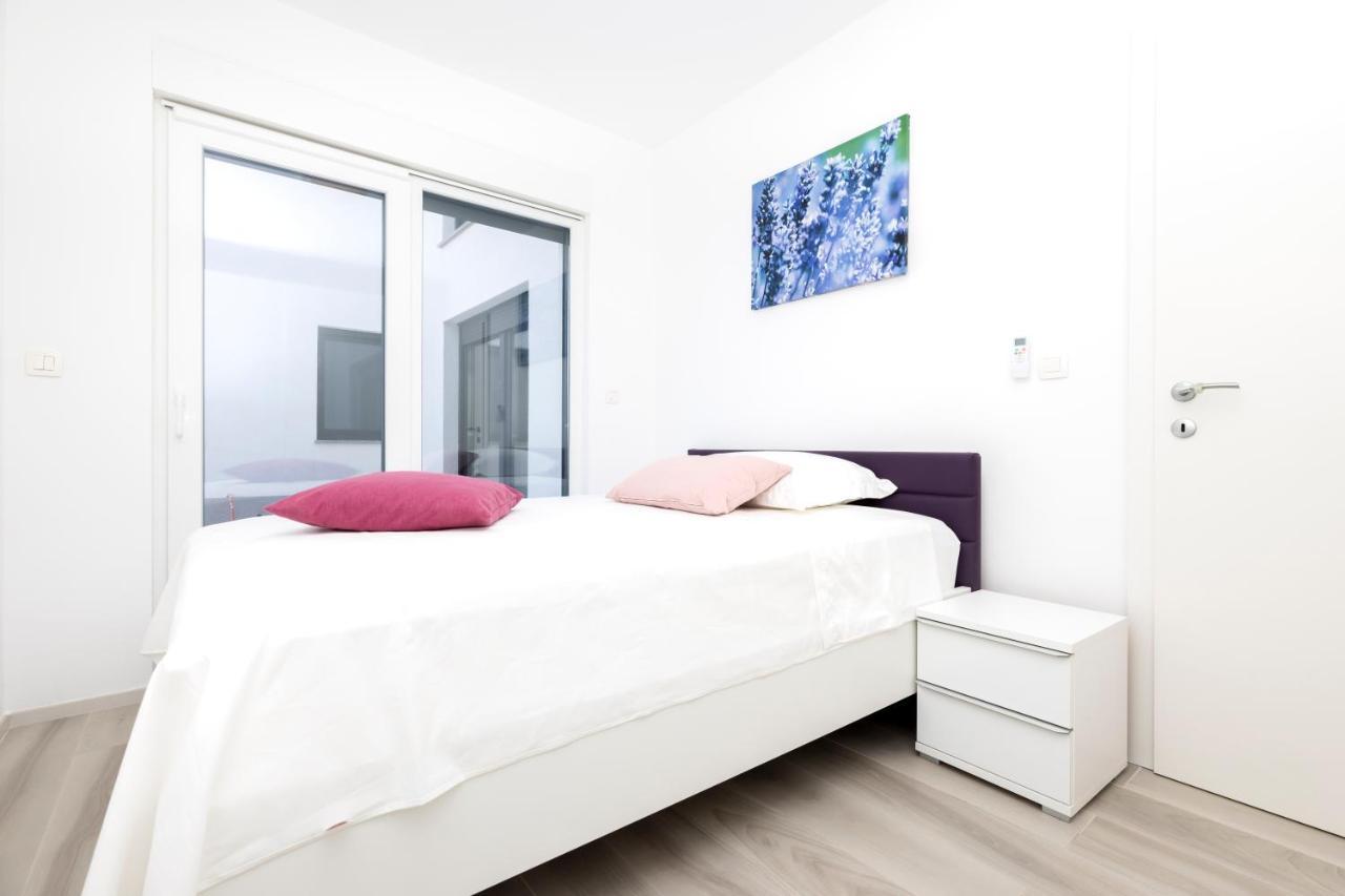 Apartments Olea Mali Losinj Exterior photo